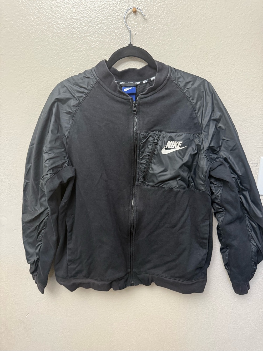 Nike Black Men's Performance Zip Bomber Jacket